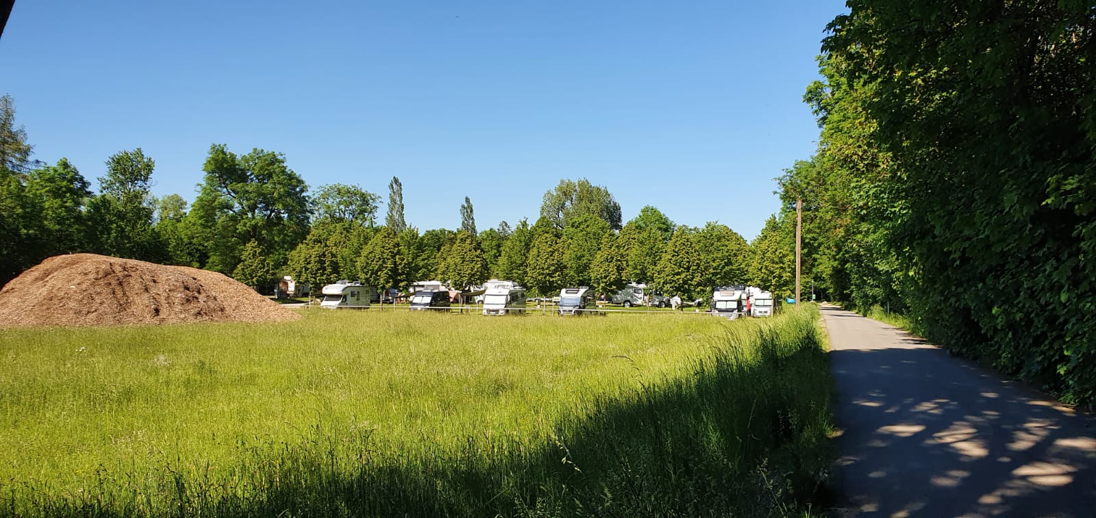 RV park - Bad Dürrheim - Wohnmobilstellplatz an der Breg