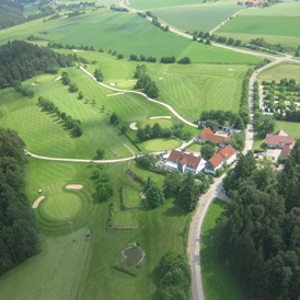 Wohnmobilstellplatz: Stellplatz am Golfclub Lauterhofen e. V.