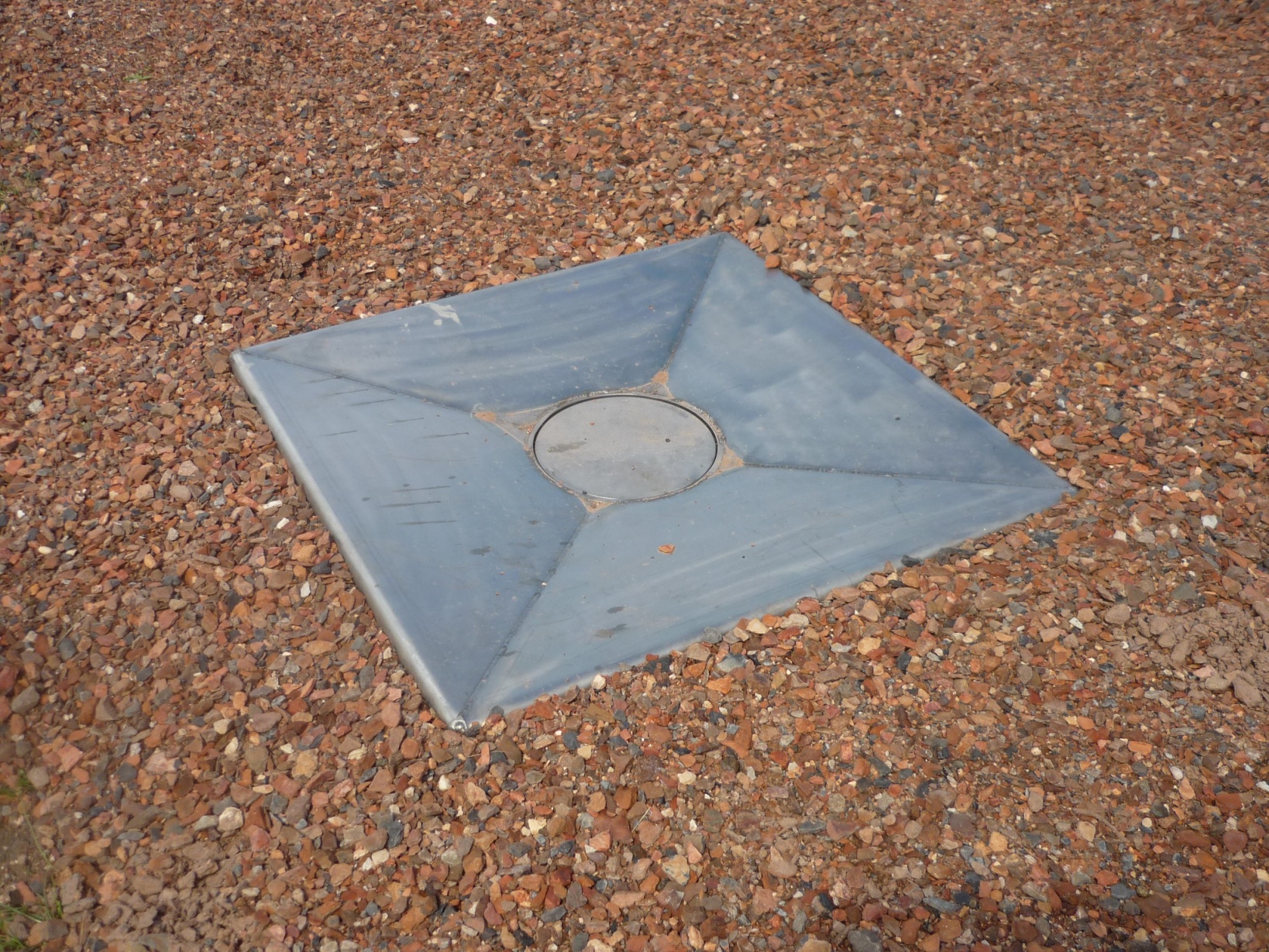 Place de parking pour camping-car - Bornerbroek - Platz für schmutziges Wasser - camperplaat wijngaard Baan